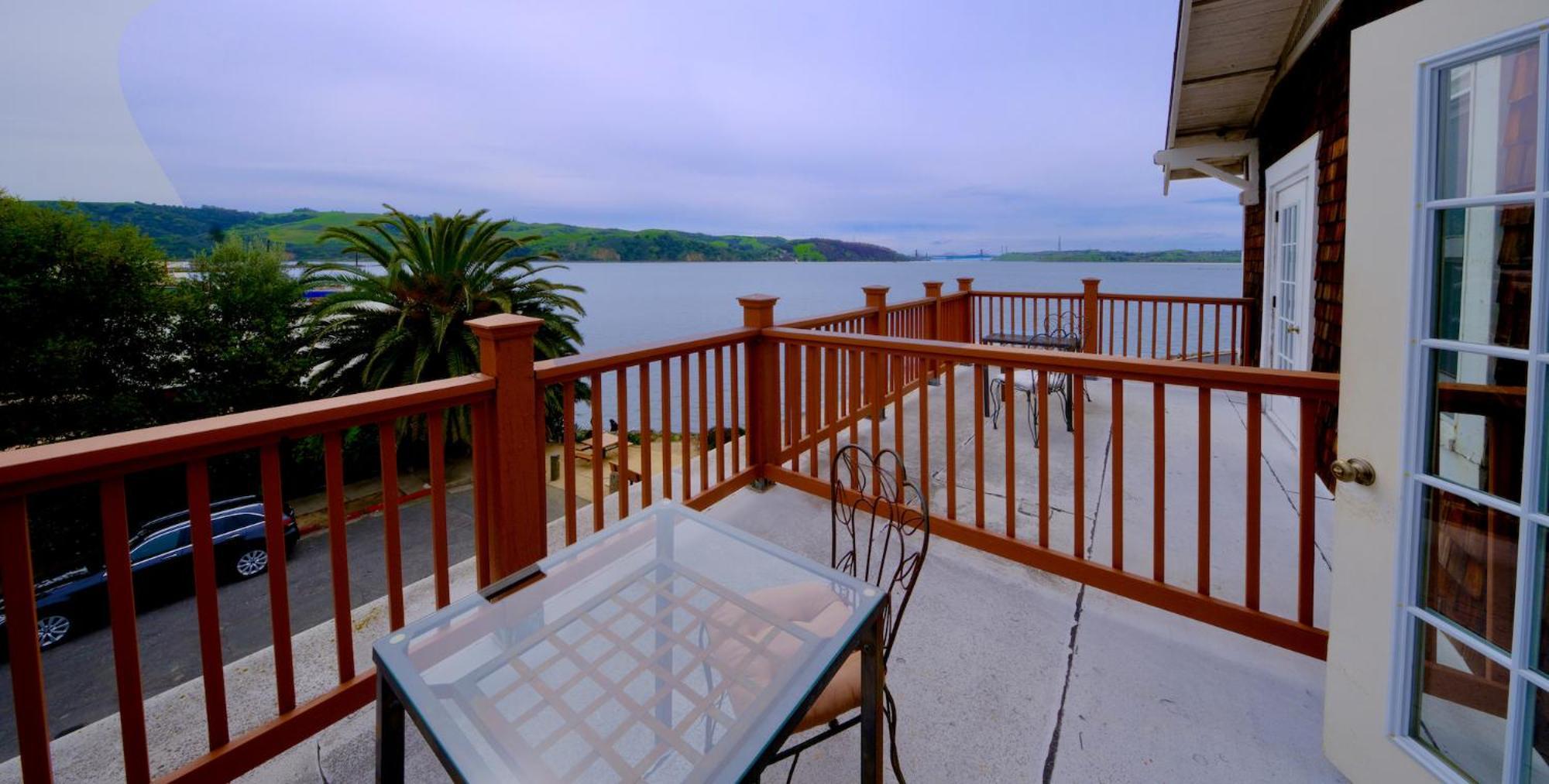 Shorelight Inn Benicia Εξωτερικό φωτογραφία