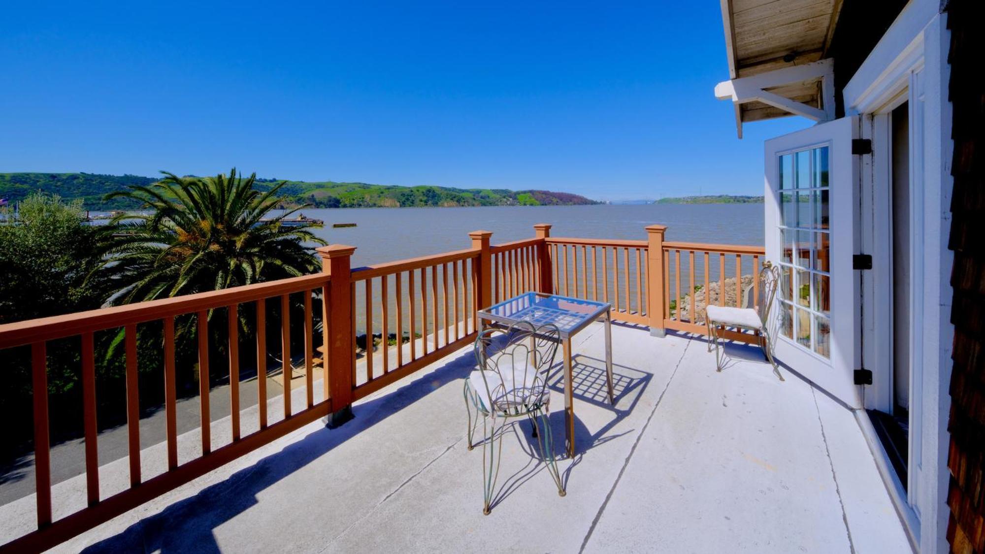 Shorelight Inn Benicia Εξωτερικό φωτογραφία