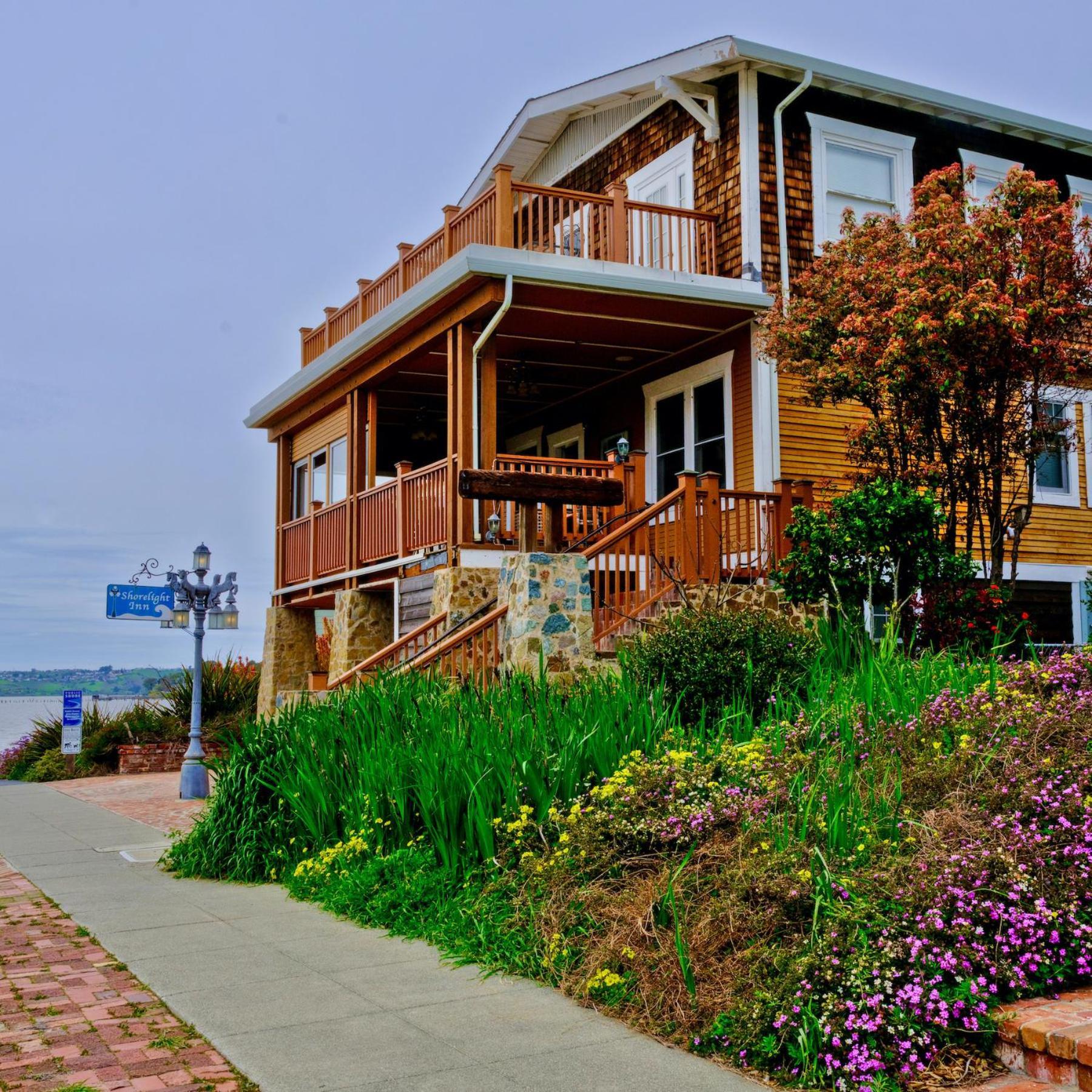 Shorelight Inn Benicia Εξωτερικό φωτογραφία