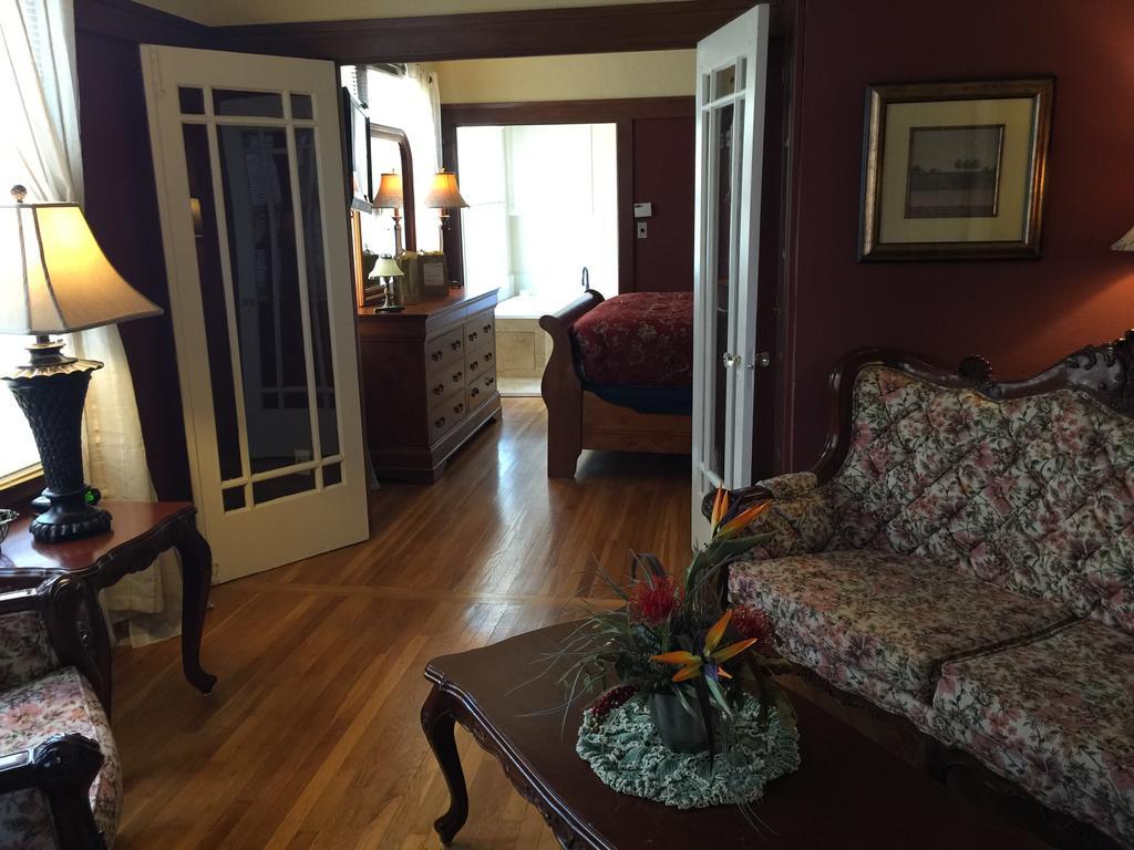 Shorelight Inn Benicia Εξωτερικό φωτογραφία